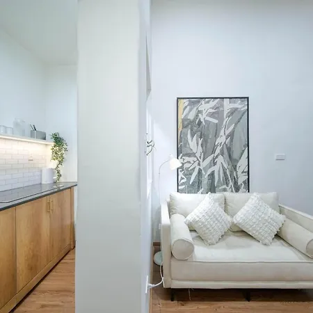 Brand New Studio - Near Famous Hanoi Train Street